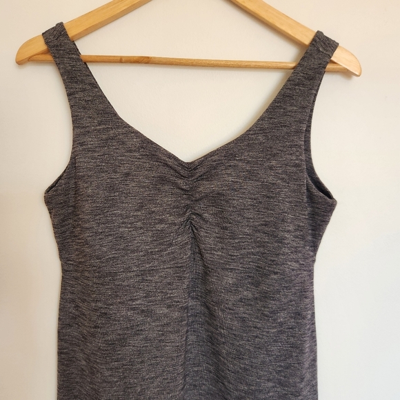 Kuhl Dress Women's Medium Gray Activewear Outdoor Hiking Summer Mountains - Picture 3 of 10